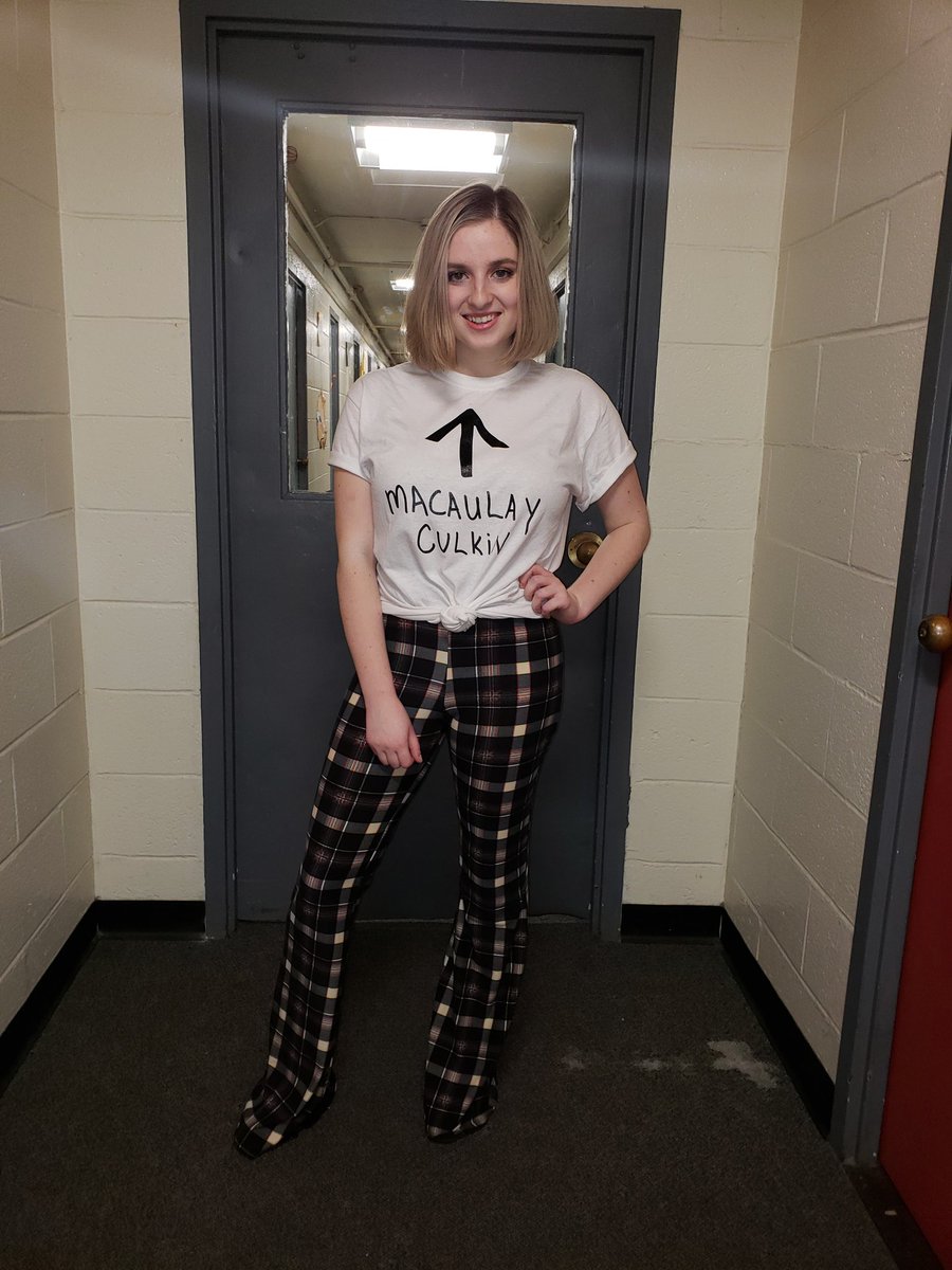 funk_conductor's tweet image. Decided to do an extra scary costume this year #90sIcon @IncredibleCulk