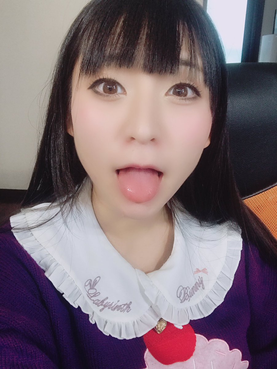 RT希望】 BS11イレブン 今夜25:30～26:00 真相解説！仮想通貨ニュース！🆕 #１「仮想通貨はオワコン？」 に柊木りお出演します！  一体どんな風に取り上げられるのか… ドキドキ！((((*ﾟ▽ﾟ*))))！！！ 拡散お願いします！😳💗💗