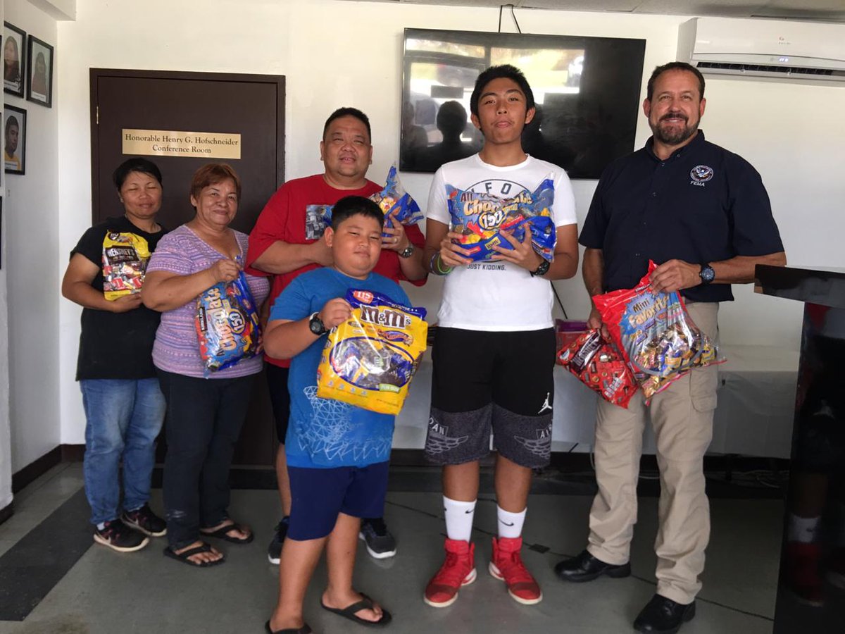 Kilili_Sablan's tweet photo. FEMA had been on Tinian since the recovery for Super Typhoon Mangkhut. Since then, they noticed the kindness &amp; generosity of the people of Tinian. The FEMA staff wanted to show their appreciation for the hospitality with Halloween candy for the kids. #TinianTough #MarianasStrong https://t.co/nPu0djIMz0
