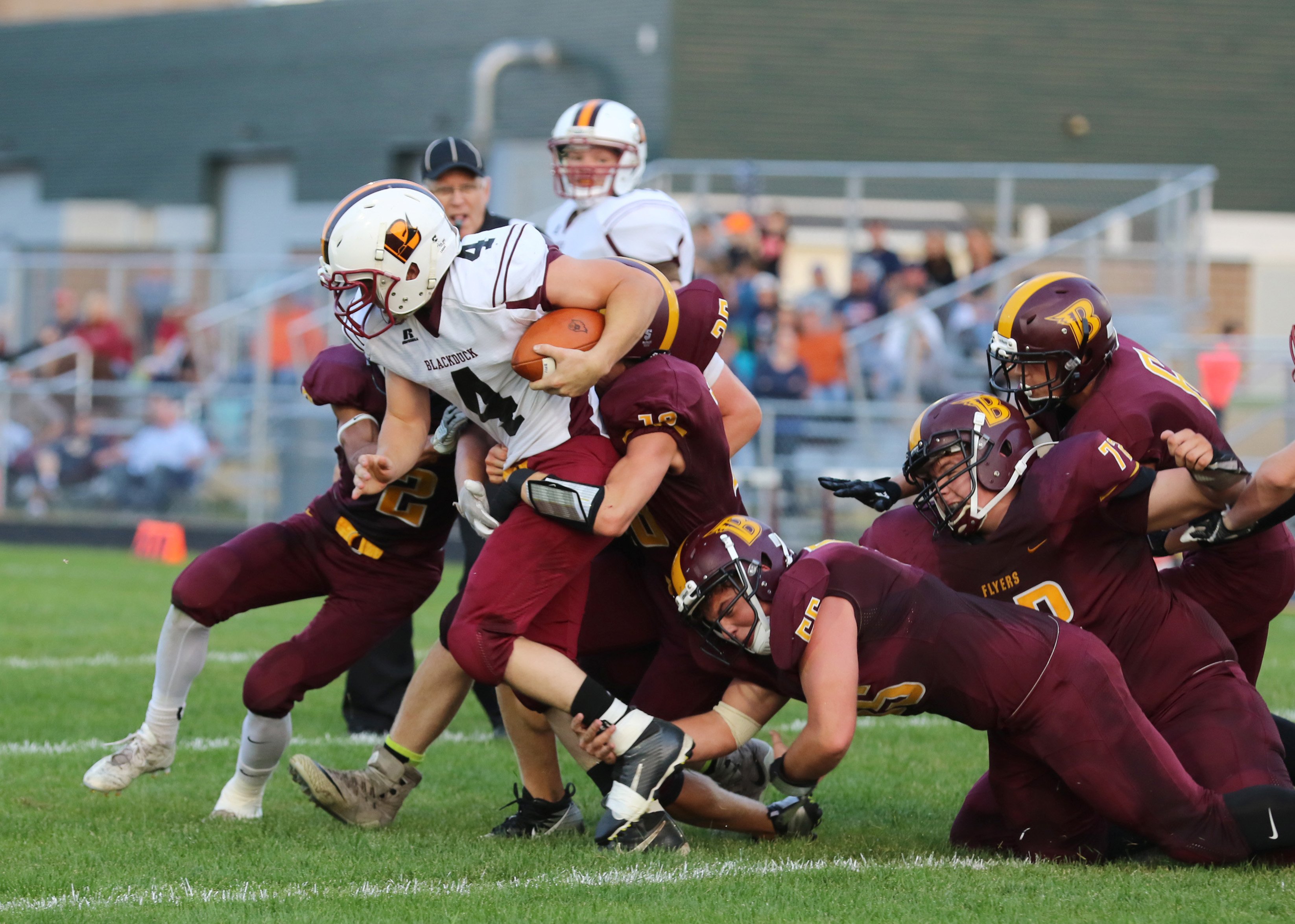 Blackduck Football (DrakesFB) / Twitter