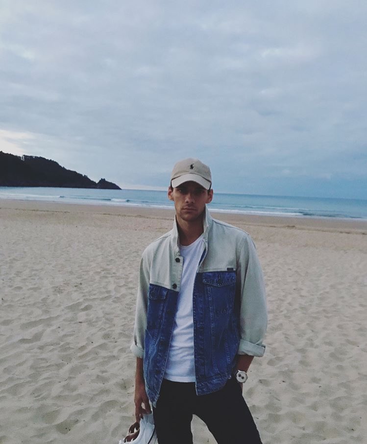 lorenzzopaz's tweet photo. playa es de todos 🌊 https://t.co/WYcDr4oNTJ