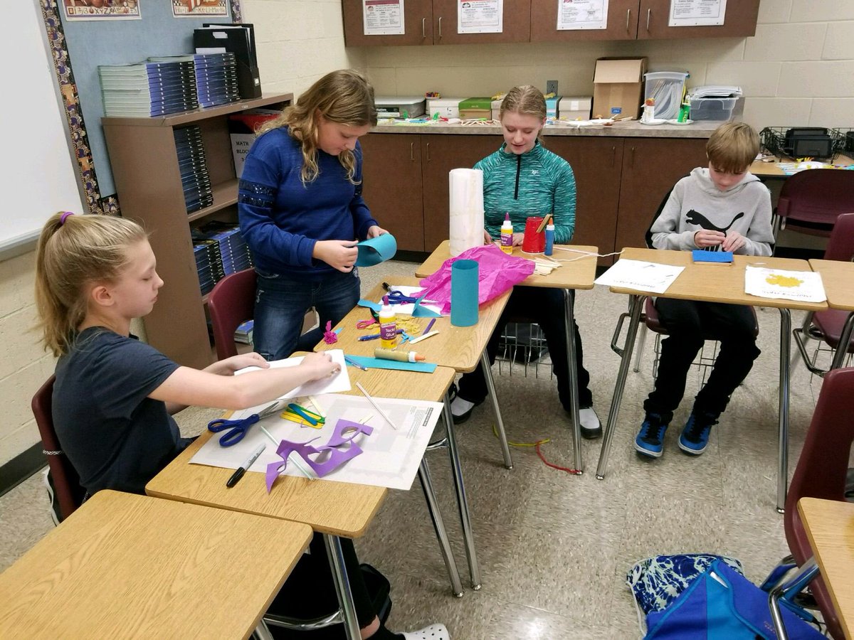 Sherrard_Rams's tweet image. Mrs. Carnahan’s Monster Math Activity - 6th grade students simplified expressions to determine how many heads, eyes, noses, feet, etc. would be on their monster; they then created a monster to match the solutions.
#HappyHalloween