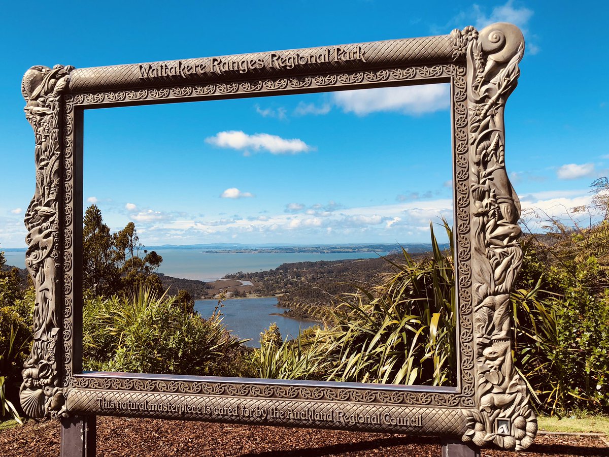 MirandaFrijns's tweet photo. When visiting Auckland a trip to the Arataki Visitor Centre at the Waitakere Ranges is a must 😍👌🏻 You’ll learn about the New Zealand wilderness, animals and Maori culture incl. scenic views over the rainforest and beautiful bushwalks 💖🌿 

#wanderlust #newzealand #travel #maori https://t.co/RTQP6VSY9G