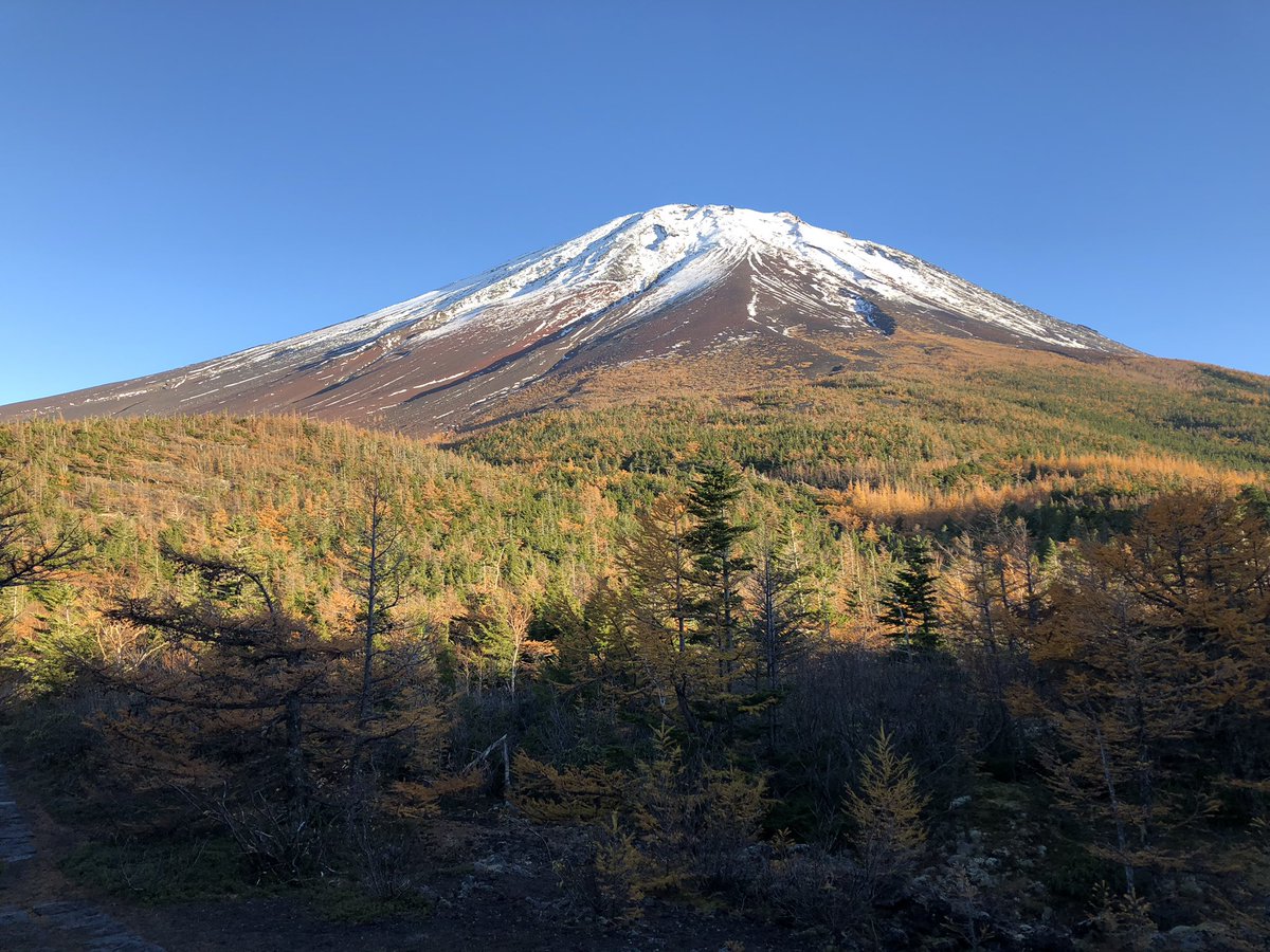 Hoshiromi Enjoyed Driving To Fuji Subaru Line Mt Fuji 4th Station Amazing View 日曜日 久しぶりに富士山へ 息を飲む美しさでした インスタ はこちら T Co 38xdmlaodp やさしくて凛とした富士山の虜 Mtfuji Beautiful