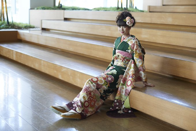 京都きもの友禅 公式 さん がハッシュタグ 横田真悠 をつけたツイート一覧 1 Whotwi グラフィカルtwitter分析