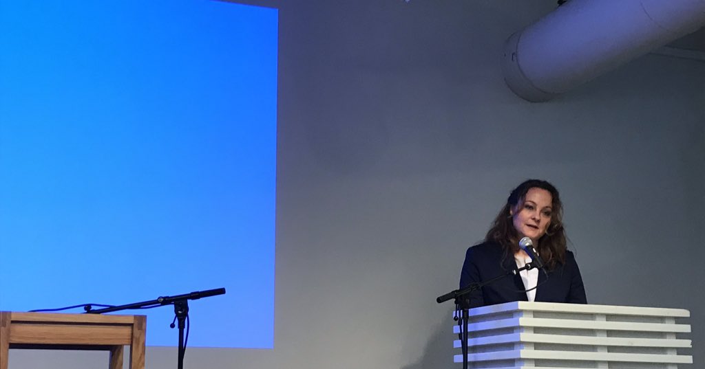 ckrogh's tweet image. @VenstreRebekka om Langtidsplanens opptrappingsplaner. En av tingene vi vet at vi skal øke er basisfinansieringen til de teknisk-industrielle instituttene: «slik kan vi gjøre de [disse] instituttene til en motor for omstilling». #ffa @forskningsradet @SINTEF @NRegnesentral #Norce