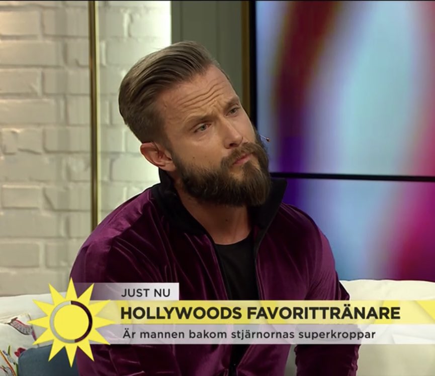 PrinsDanne's tweet image. Who wore it better?