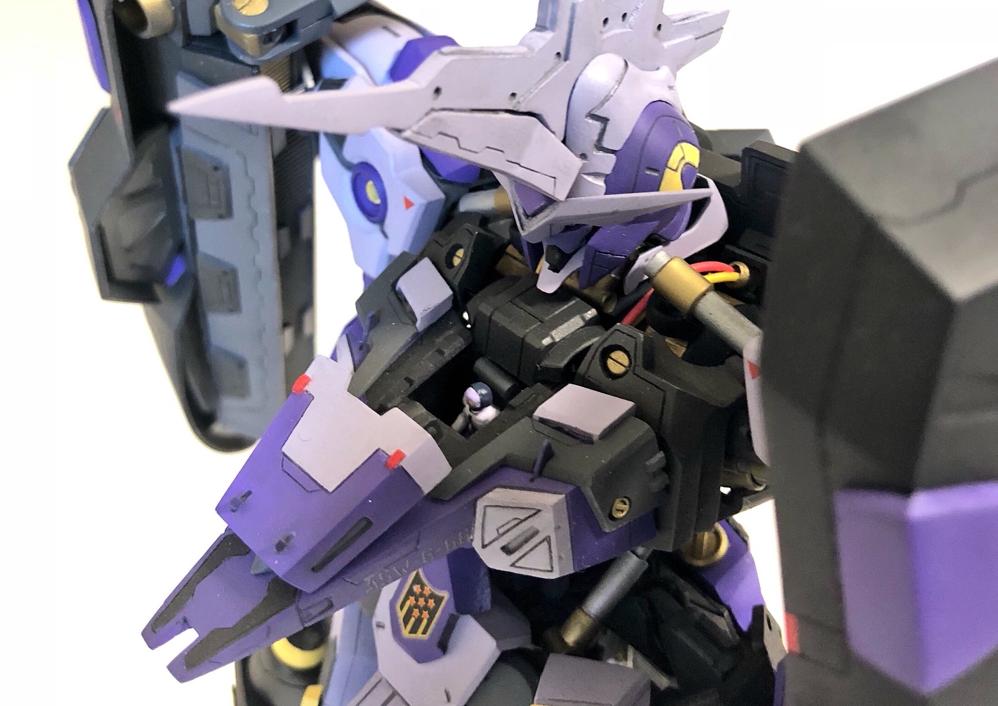 O Xrhsths Kumanomi Sto Twitter キマリスヴィダール完成 1 100のフルメカニクスです 装甲はほぼスクラッチです コックピットにガエリオもいます ガンプラ G Tekketsu ガンプラの画像を貼るとrtされると聞いて