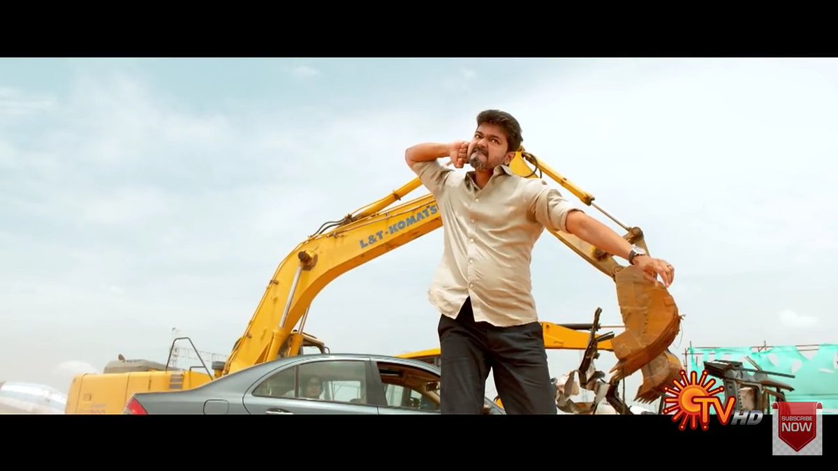 VAyyarappan's tweet photo. Idha Idha idhatha naa edhirparthen😎😎 tat  🔫 &amp;🔪 swag also in #Sarkar 👌👌  thalaivan #Thalapathy 🔥🔥🔥on theri veri mode💥💥💥

 #சர்கார்தீபாவளிin5days #5DaysForSarkar #SarkarFromNov6th https://t.co/87d3GJRekb