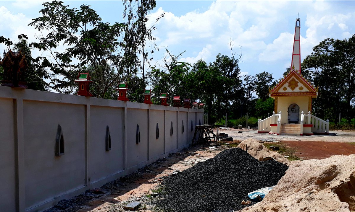 clickittopickit's tweet photo. A work in progress... Time to make a decision on the wall colors...
#BuildTheWall #templewall #spiritwall #buddhisttemple https://t.co/C8nHxsZrcH