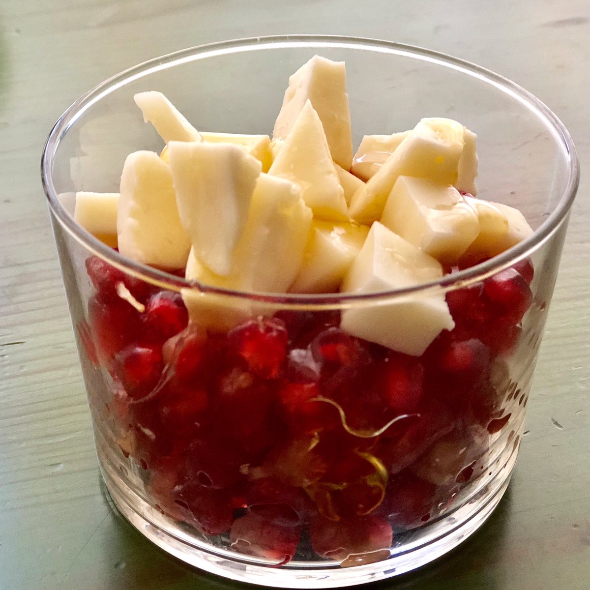SaboreaElche's tweet photo. ¡Buenos días! ¿Desayunamos? @granadaselche con queso y miel 😋 #delicious and #healthy ¡a disfrutar! https://t.co/TPt58khXP3