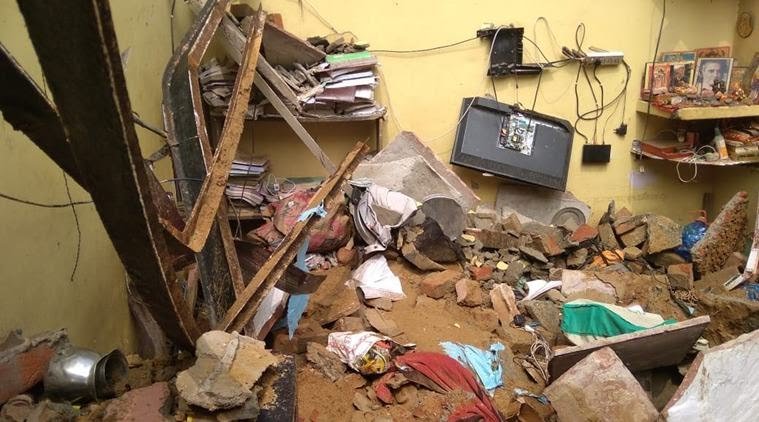 Guys, I am running a fundraiser for this young kid (Vaibhav) &amp; his siblings, all aged between 9-19, who LOST both PARENTS to a roof collapse. 

If you want to help, click below:
bit.ly/2Ohdtkj

Vaibhav-9911041306 (For verification)

Please RETWEET this &amp; spread the word.