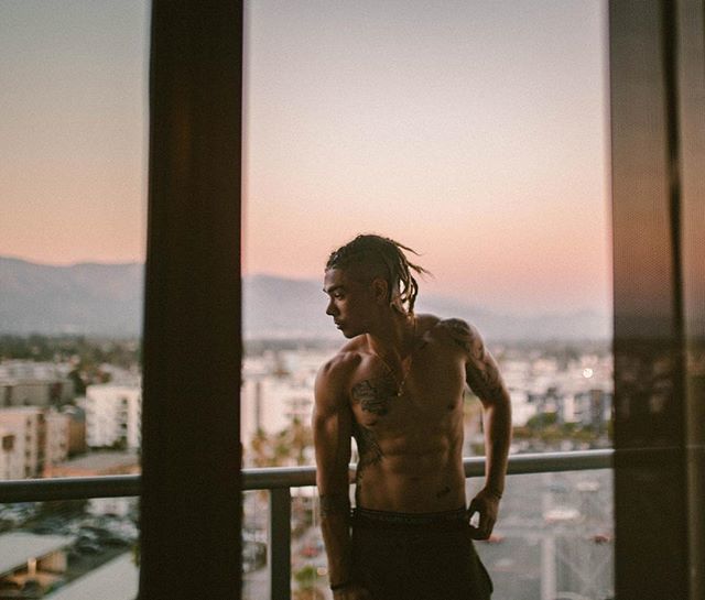 WillSinge's tweet photo. the calm before the storm.. my new single “Please” drops  12am Nov 2nd. https://t.co/UGswRsfY3d https://t.co/mE8ur42GDl