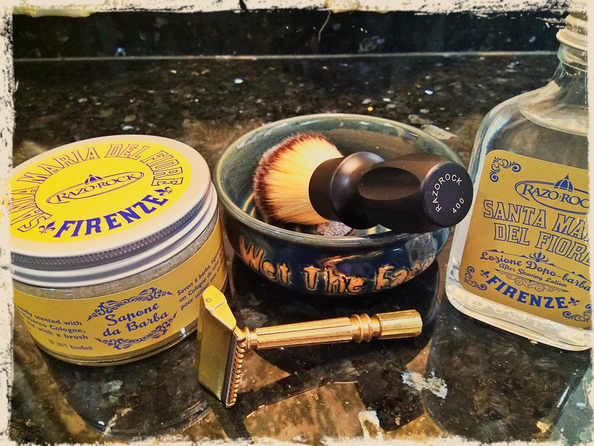 luv2shave's tweet photo. Participating in #Movember #Moustache #goatee
#Razrock Santa Maria Del Fiore Sapone Da Barba shave soap / AS set
1930s vintage Gem Micromatic Open Comb razor
Razorock 400 matte Black #plissoft brush
#wettheface shave bowl
#sotd #wetshaving @razorockJoe
@Movember @WetTheFace https://t.co/a7wzQ9M5zY