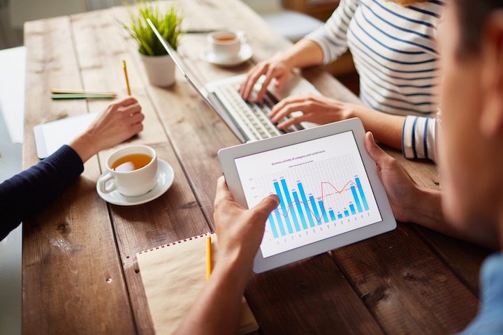 Arora96Julia's tweet photo. How to Educate Your Clients about Cloud Accounting...https://t.co/uMyAJBb3bO
#QuickBooksHosting #QuickBooksCloudHosting #HostedQuickBooks https://t.co/tnZfwIgvh2
