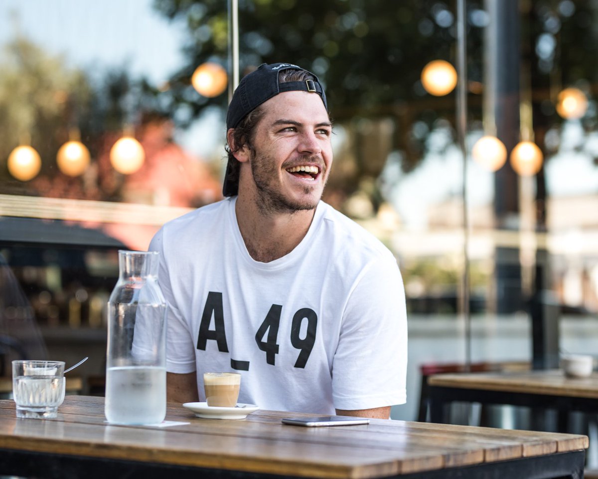 exinsight's tweet image. .@Issie16 is best known for his ground skills on a footy field, but the @HawthornFC VC is also helping change the lives of amateur cricketers through Cricketer Exchange.

#exclusiveinsight #BiggerThanTheStory

📝: bit.ly/2DeDFuz