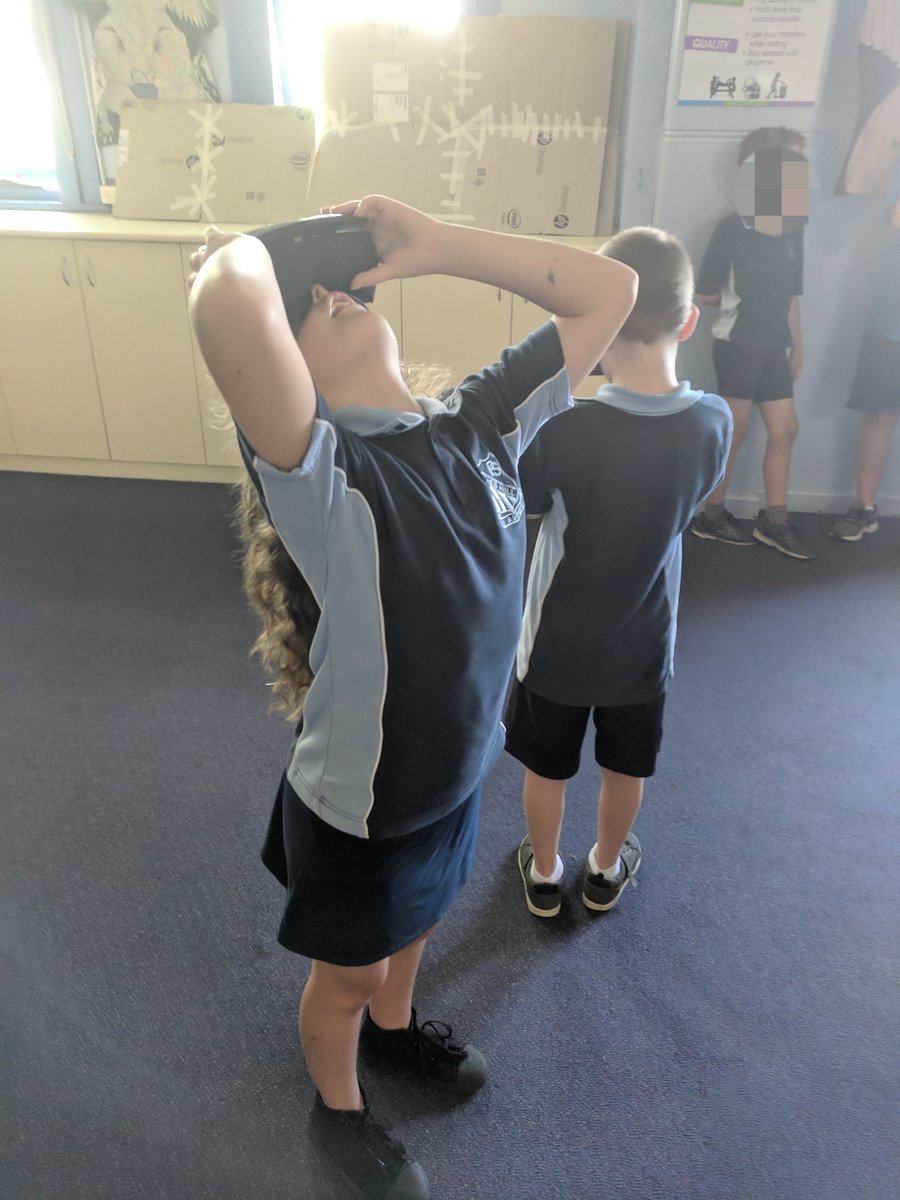 Bowman_Mrs's tweet photo. Year 6 introduced their Year 3 buddies to #virtualreality and #3Dprinting this afternoon, using our @STEM_Share kits! Great to see mentoring by our senior students and sharing tricks of the trade with @cospaces_edu and @tinkercad 
#STEMeducation #STEMshare https://t.co/87vjW7YwM5