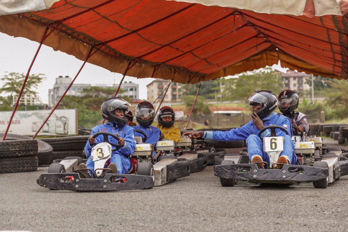 Benati33's tweet photo. Race time @gpkarting #TeamTecno @TECNOMobile254 #Epic #NothingComesClose #Spark2GO #TecnoBrandDay https://t.co/sxVneDTPcI