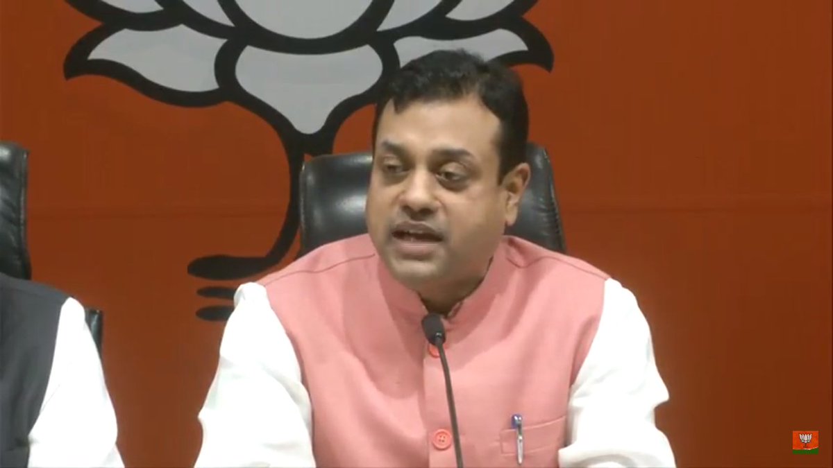 BJP4Odisha's tweet photo. भारत के लिए आज #EaseOfDoingBusiness का जमाना है जबकि कांग्रेस के समय #EaseOfDoingCorruption का जमाना था : डॉ. @sambitswaraj https://t.co/AL43BxzTus