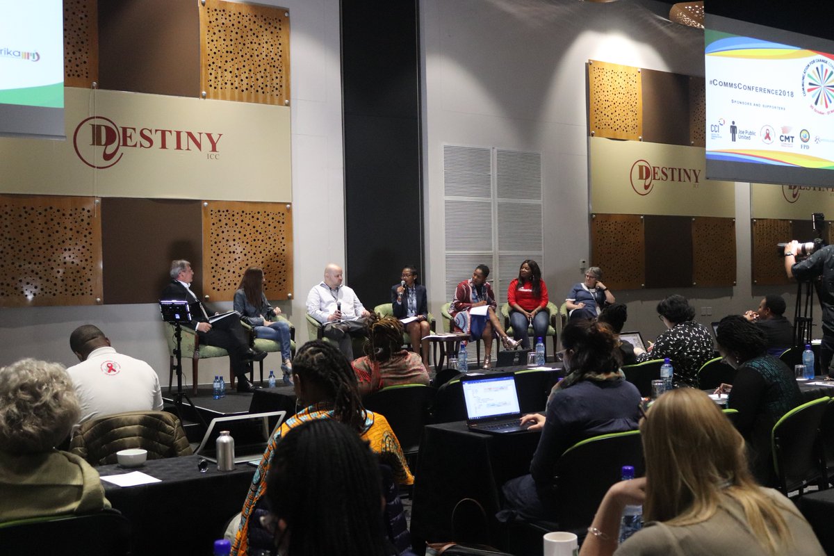 CommsConference's tweet image. Chair Silungile Mlambo&apos;s dream team with creatives with Markus Botha, Rob Campbell, Kudzi Mathabire, Jodi Calvert and  Samu Makhathini and Dr. Sue Goldstein discuss what it takes to pull off a successful campaign #commsconference2018 #commsforchange
