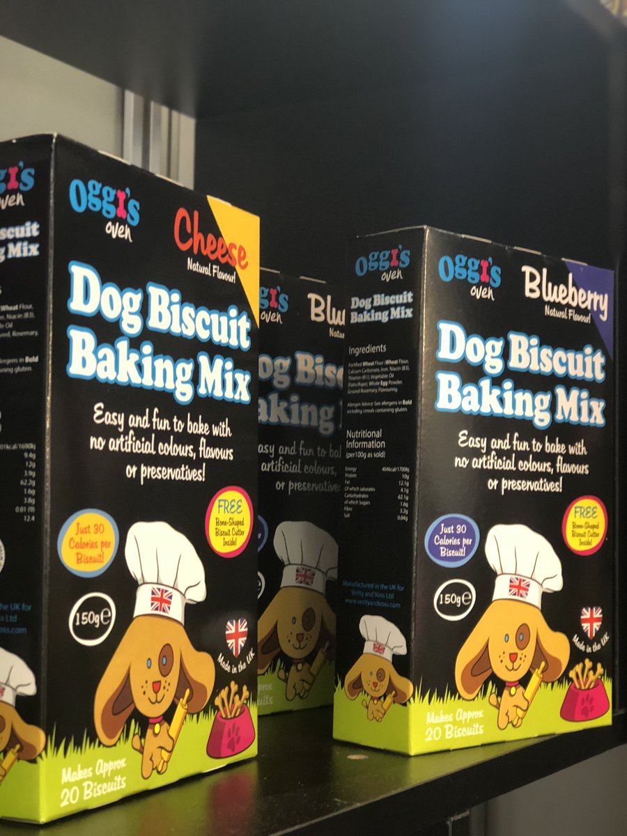 OggisWorld's tweet photo. Bakers gotta bake! https://t.co/HxQqqRAaYo #BakingForDogs https://t.co/tMB5e8WgXj