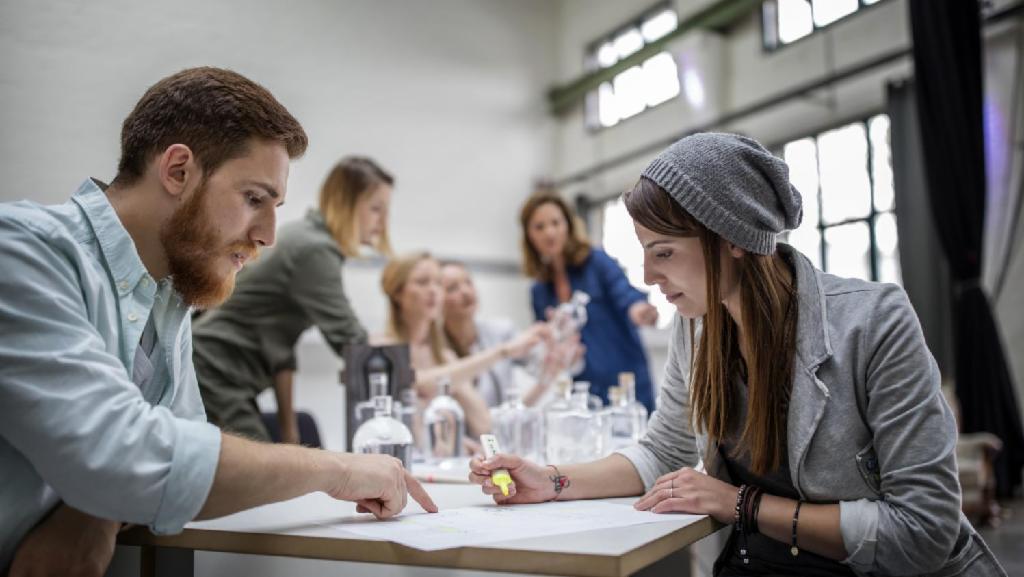 #coworking : un phénomène en plein essor bit.ly/2ESE47J