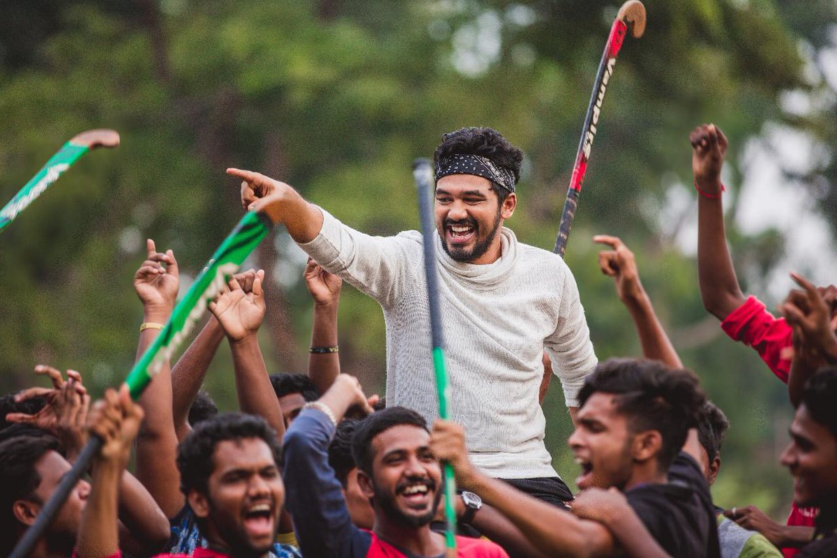 tamilstar's tweet photo. ஹிப்ஹாப் ஆதி நடிக்கும் அடுத்த படத்தின் முக்கிய அறிவிப்பு https://t.co/TVLBAh6B69 #HiphopTamizha2 #SundarC @khushsundar @hiphoptamizha #ParthibanDesignu #Anaga @karupalaniappan @Rjvigneshkanth @harishuthaman @vijayvzofficial @aravinndsingh @oliverfenny @deepthioffl @amudhanpriyan https://t.co/iMuA2ojQYo