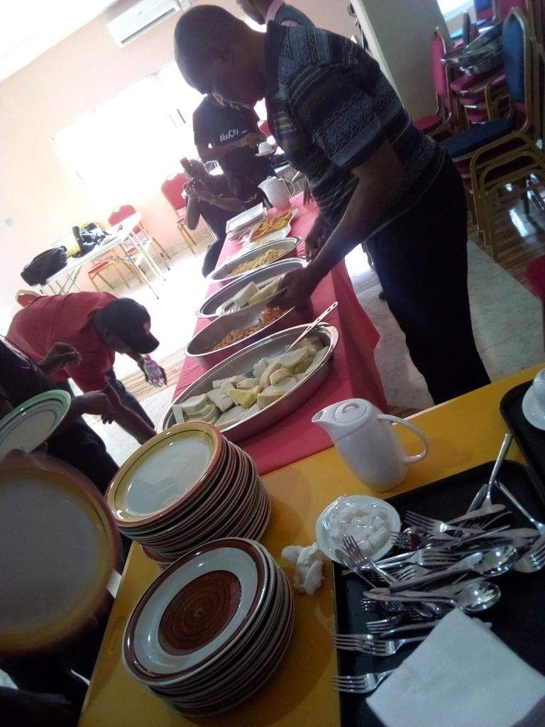POUNLARS's tweet photo. Morning guys!
#StartUpSouth4
#Hackvotes
#SS4
#StartupSouth
#Team5
The plenary starts today.
Oh! Breakfast first... ๐๐
@dhatgrafixbeast @ezennamdirichar https://t.co/AXC0gTApMo