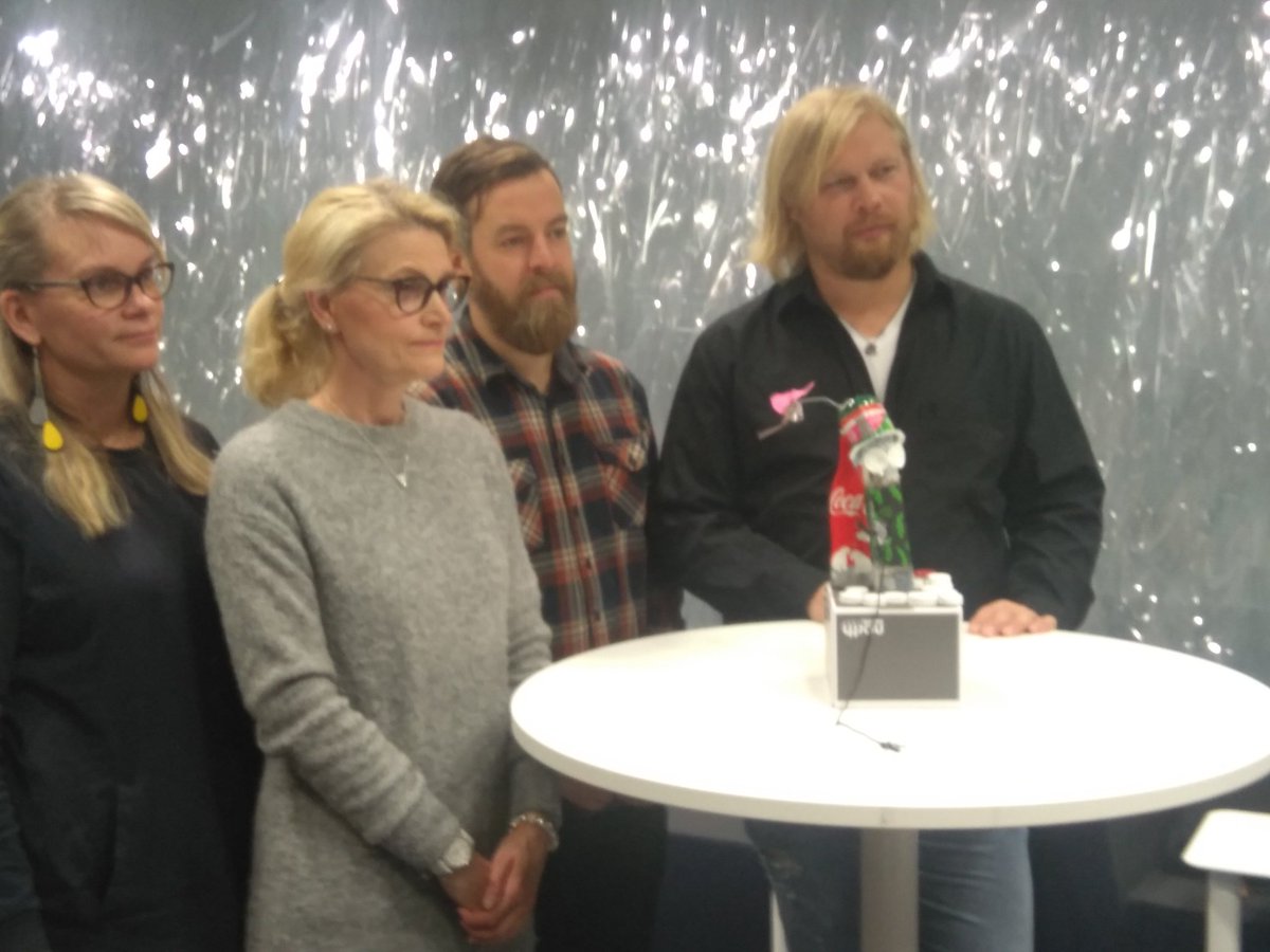 fablab_oulu's tweet photo. STEAM teachers robots built using recycled materials #steaminoulu #steampolku #steampath #steamhackaton Great work!!! https://t.co/bPrEzYqwie