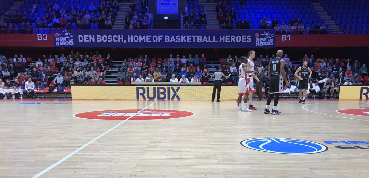 Gespot bij de FIBA Europe Cup wedstrijd van de New Heroes tegen Avtodor Saratov ( 93-97 ) <a href="/NewHeroesNL/">New Heroes Academy</a> #RUBIX