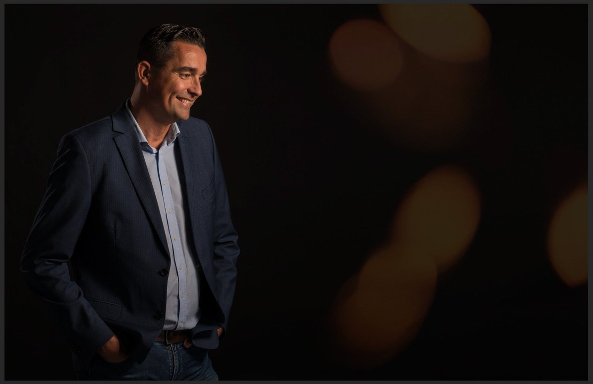 coloriet's tweet image. Zin in een muzikale middag in #Lelystad? Kom naar Coloriet Laarhof of Coloriet de Hoven voor echte meezingers met Jammed en @RoyOostweegel !🎶

Vanaf 14.00 uur. 
Bekijk het programma: bit.ly/2PBhYHT

@Lelykracht0320 #musicandmemory #zingen #dansen #huiskamer #festival