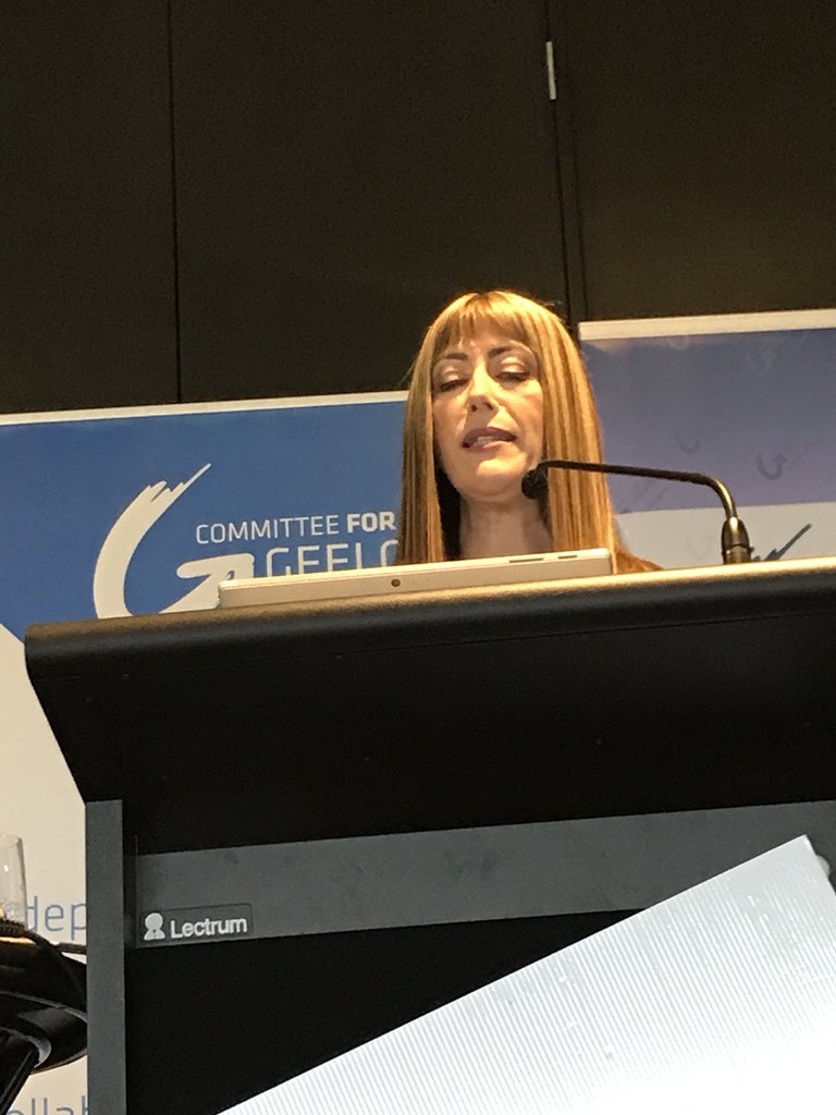 HR4BusinessAust's tweet photo. @Comm4Geelong #LeadersforGeelong 
Fantastic event tonight @ the Annual Leadership Dinner. Congratulations to all. Congrats also to Rebecca Casson - the leader of all @Comm4Geelong, on your new role. Its been a pleasure working you. https://t.co/IJv7KPSDkL