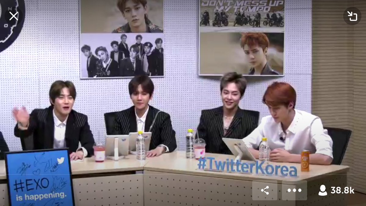 yolssvlta's tweet photo. Live streaming now, exo was adjskshagbff #Ask_EXO #TwitterBlueroom #EXO_DontMessUpMyTempo #EXO_TEMPO #EXO https://t.co/kTHCAohPI9