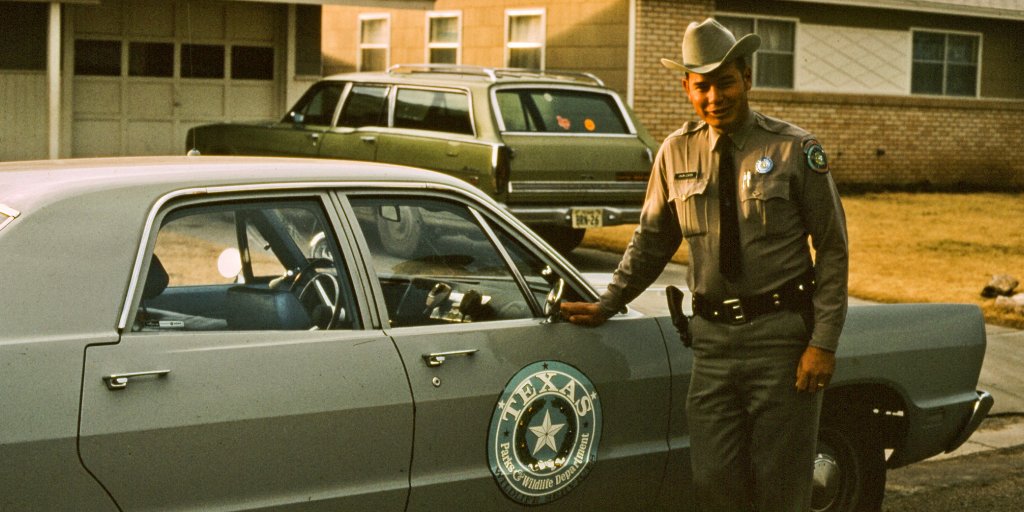 TPWDparks's tweet image. You know...just keeping it classy this #TBT #TXStateParks #VroomVroom @TexasGameWarden