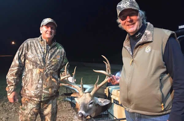 BmNation's tweet photo. Another look at Texas sweeps winner, Jeff Kiraly’s buck! congratulations! #MPRhunts #YamahaOutdoors #Scentlok #Streamlight #Wildgameinnovations #FederalPremium #SavageArms #Nikon #Realtree https://t.co/vS7ai7yFZE
