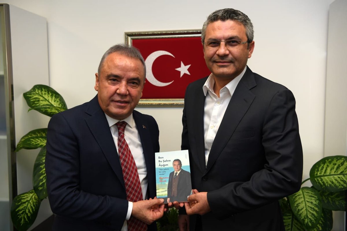Muhittin Böcek