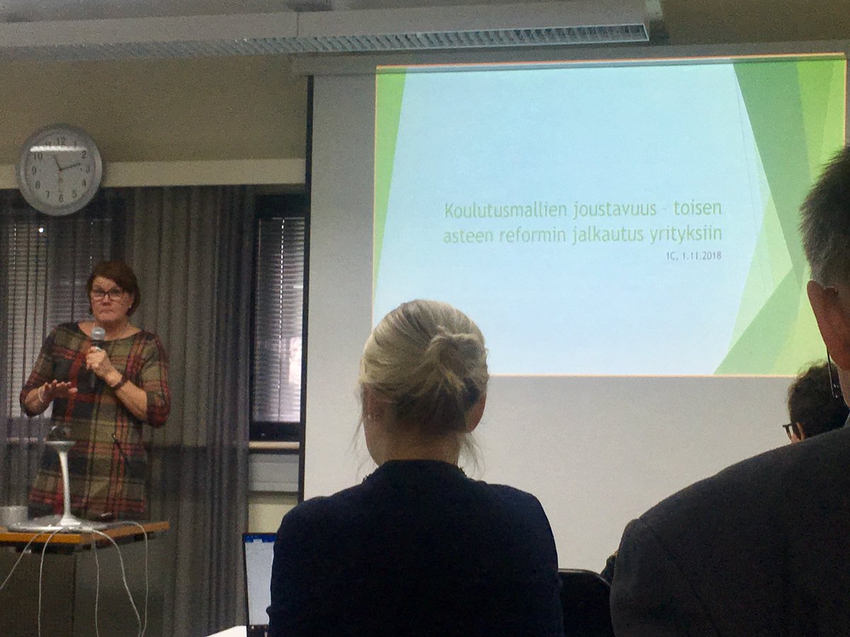Nyt ollaan asian ytimessä. Seutukaupungit valmistelevat AIKO-rahoitteista hanketta jossa vastataan osaavan työvoiman saatavuuteen liittyviin ongelmiin. Mietinnässä mm. painopisteet, joista itse olen paneutumassa joustaviin, työelämälähtöisiin koulutusratkaisuihin #seutukaupungit