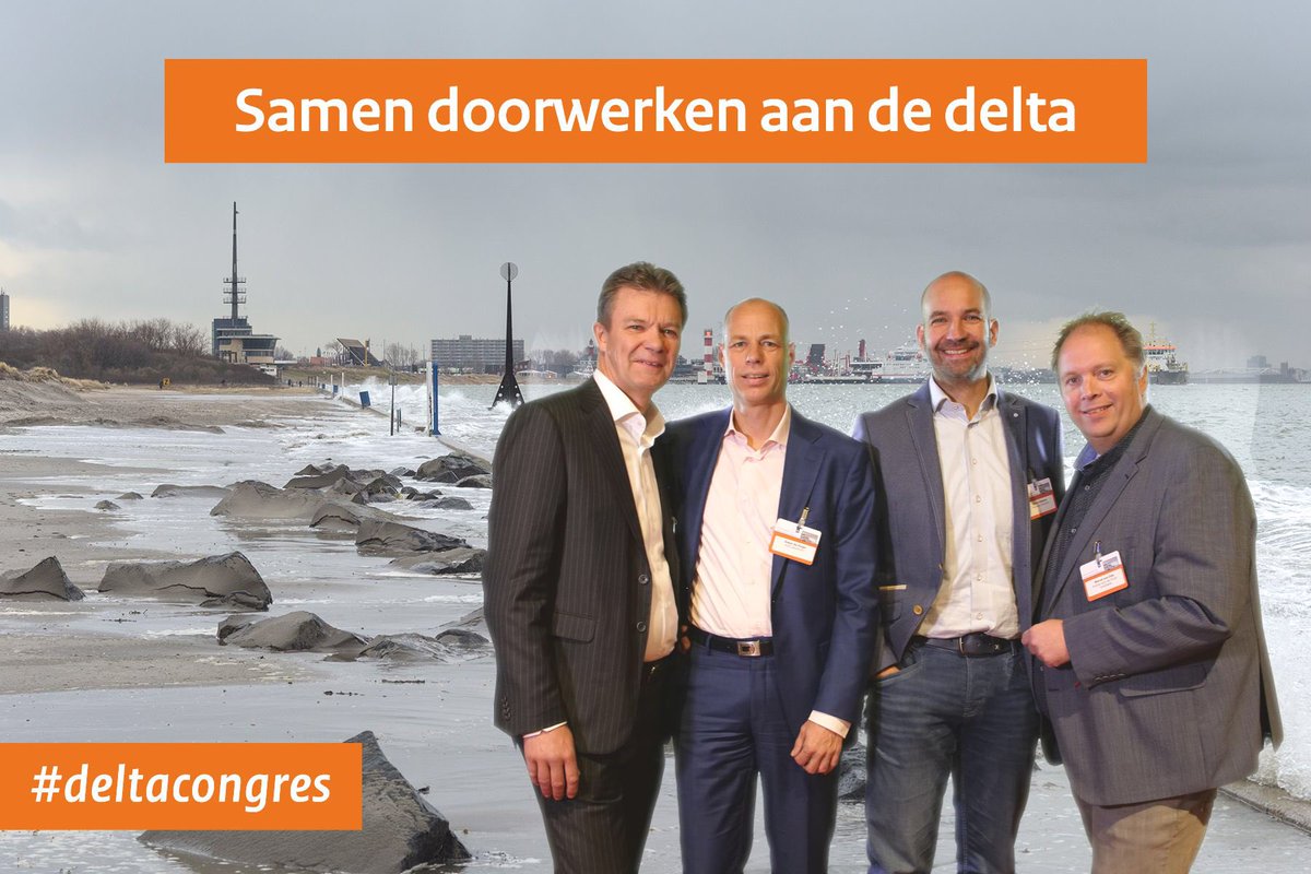 Gebroederlijk op de foto. Ruimte voor de Rivier IJsseldelta fase 1 en 2. #deltacongres @RvdRIJsseldelta