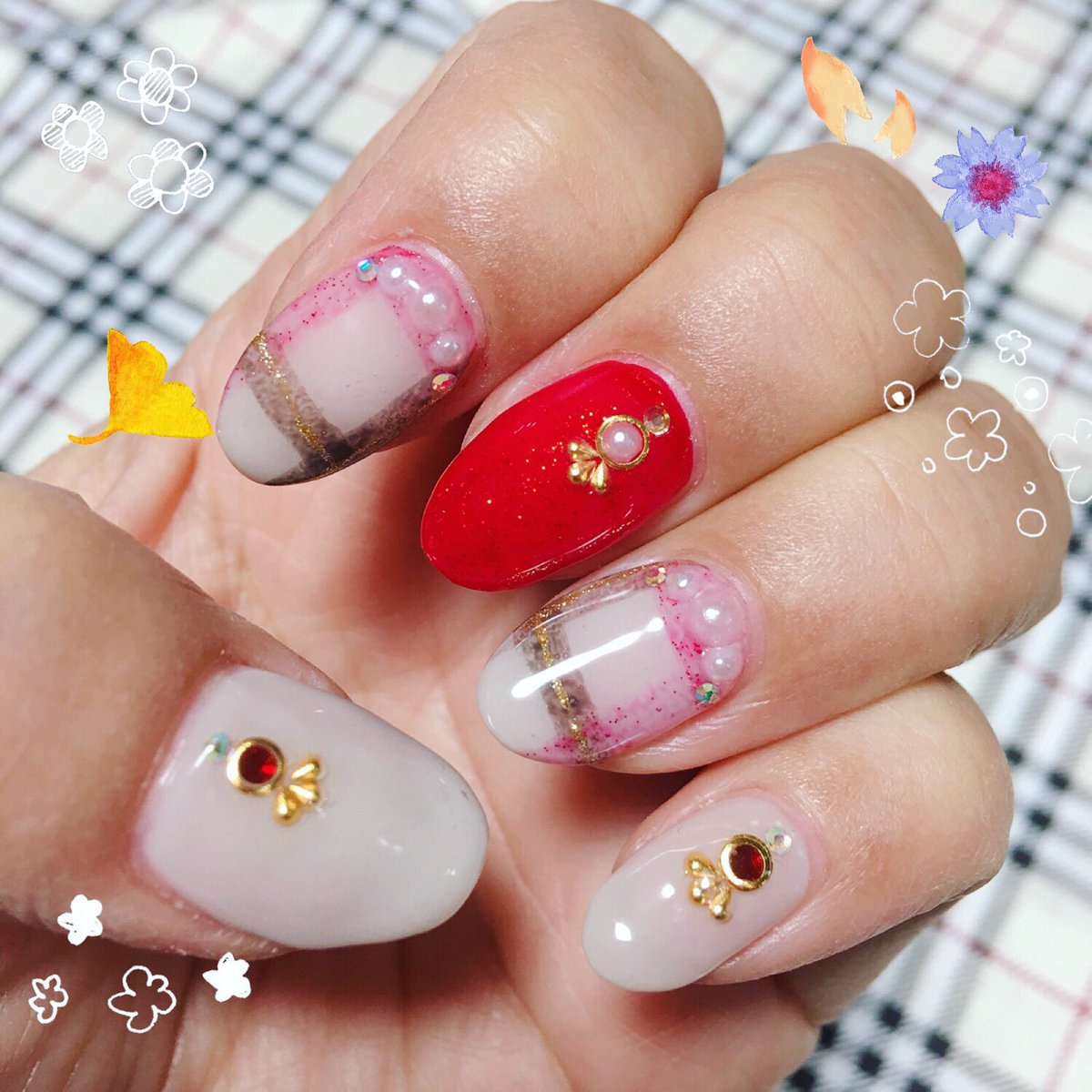 yukirin55's tweet photo. ネイル💅して来たよ！ https://t.co/XXm5CFLY39