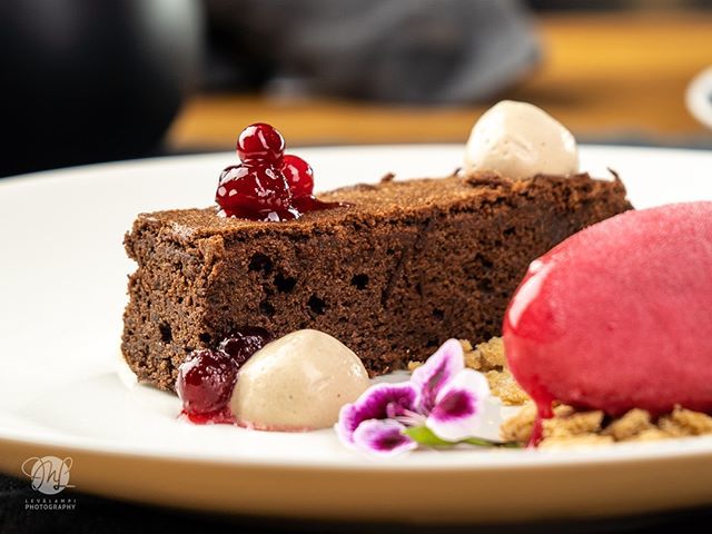 mika_levalampi's tweet photo. Dessert. Location work for client.
*
*
*
*
*
*
@restauranteevert @sonyalphasuomi @godox_photo_equipmnet #mikalevalampi #levalampiphotography #sony #productphotography #finnishcuisine #dessert #foodporn #food #locationwork #strobist #cake #helsinkifood #f… https://t.co/pI1ecDVb0h https://t.co/yoFcEXNM4s