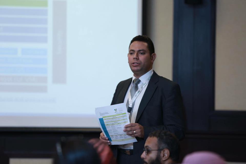 aselshikh's tweet photo. While explaining #Blockchain #Analytics for #DataCentric #DigitalTransformation in #FinTech at #AMECSE2018 #Conference | #DigitalEconomy #DisruptiveTechnologies #EmergingTechnologies | #CEO #CDO #CIO #CTO #CFO | #SECC #ITIDA #Cairo #Egypt #Africa https://t.co/dB5UFnFhma
