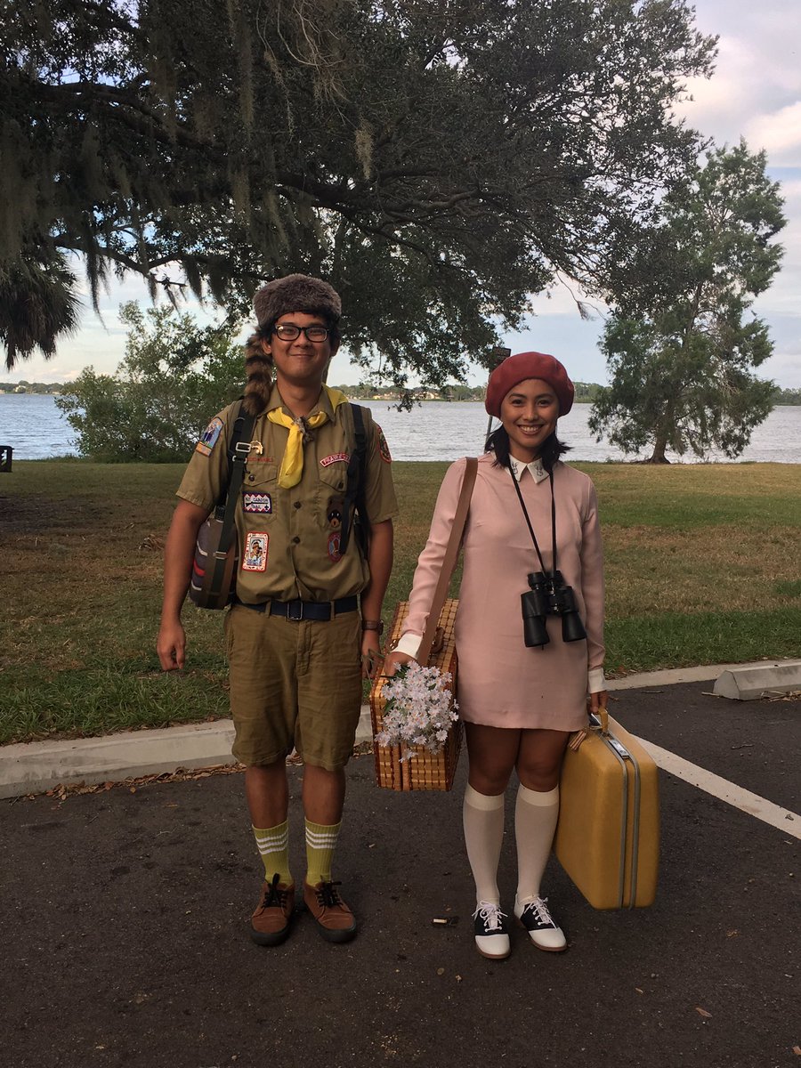 ric000h469's tweet photo. Met the nicest and cutest couple dressed up in costume from one of my favorite movies! #MoonlightKingdom #boyscouts #practicalprepping #camping #WesAnderson #RomanCoppola https://t.co/WuRQ7Nhusn