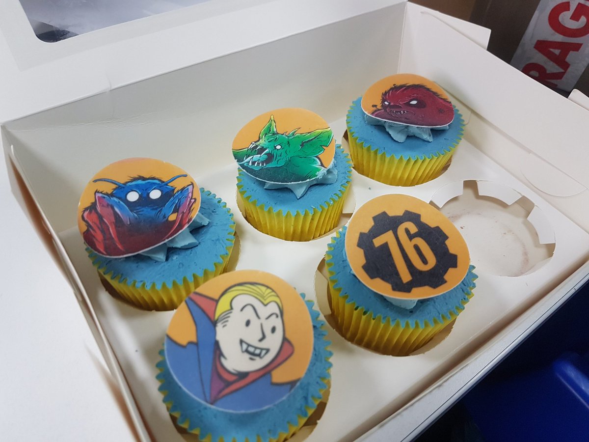 Jimtendo_DS's tweet photo. Got sent these beautiful bastards #fallout76 #cupcakes #BethesdaHalloween #gaming #thinkjam https://t.co/jafQh5CYmx
