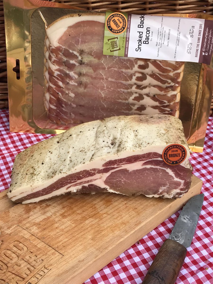 Charcuterie_AW's tweet photo. Sundays deserve award-winning bacon, like this smoked-back from @GoodGametopsham Looking good! @Inkreadible818 #BCA2018 #fortheloveofbacon https://t.co/VqosEnsPbz