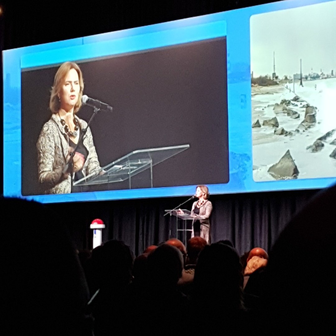 AfsluitdijkDNA's tweet photo. Welkom bezoekers op het #deltacongres! @Afsluitdijk2020 is aanwezig.  @CvNieuwenhuizen opent: "innovatief waterbeheer in Nederland, we zijn er goed in." #klimaatadaptatie @delta_comm https://t.co/Fvetlyzz2G