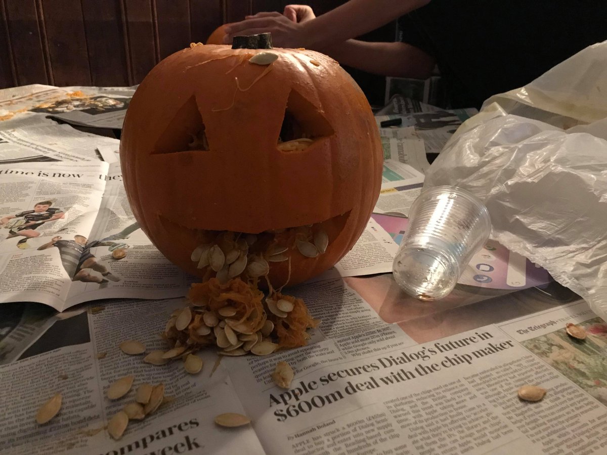 MCol_Library's tweet image. A fantastic Halloween night! Big thank you to all who came along, hope you weren’t feeling too queasy from all the #TrickorTreat sweeties afterwards! #HalloweenintheLibrary🎃