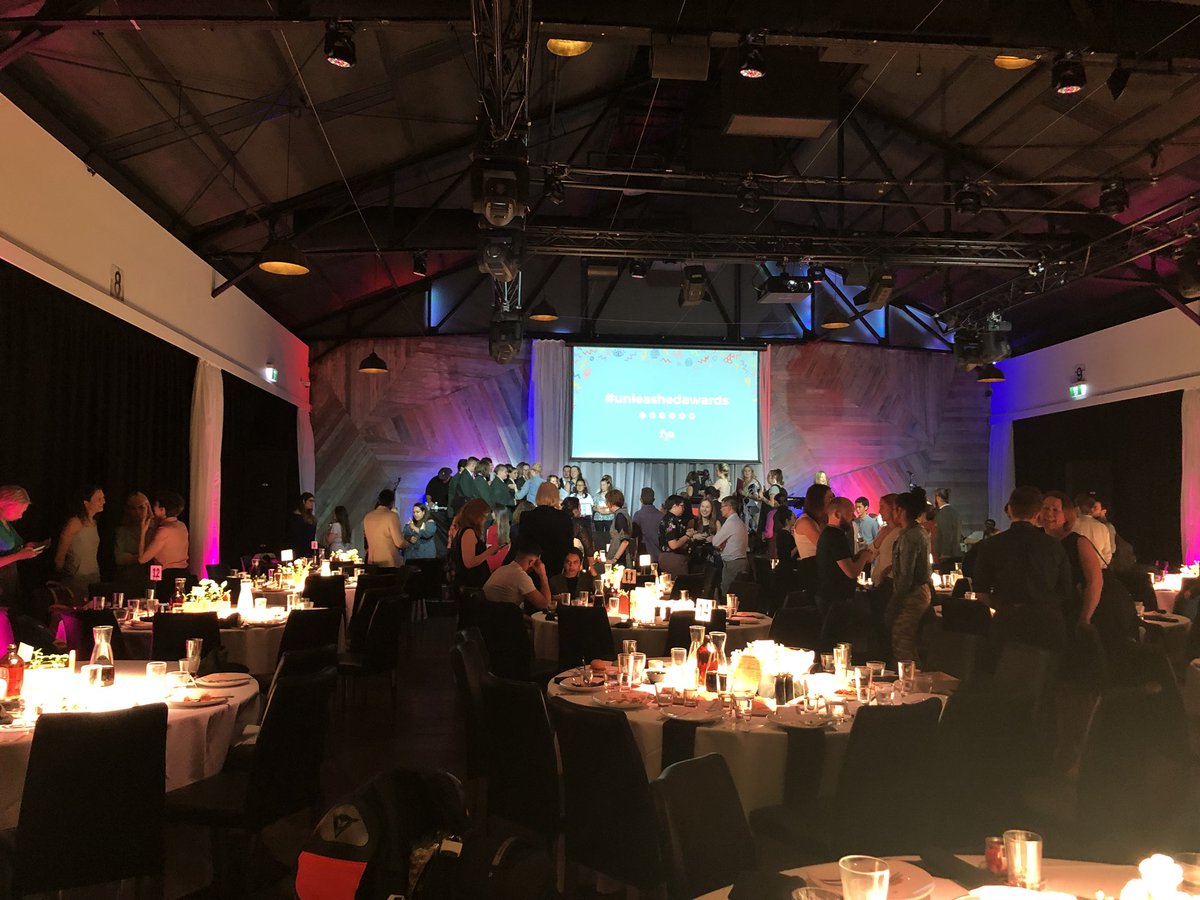 alicexuhong's tweet image. Thank you @fya_org for throwing a beautiful celebration of young talent across Australia #UnleashedAwards