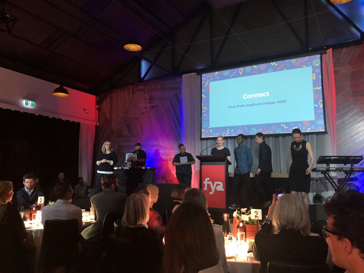 alicexuhong's tweet image. Thank you @fya_org for throwing a beautiful celebration of young talent across Australia #UnleashedAwards