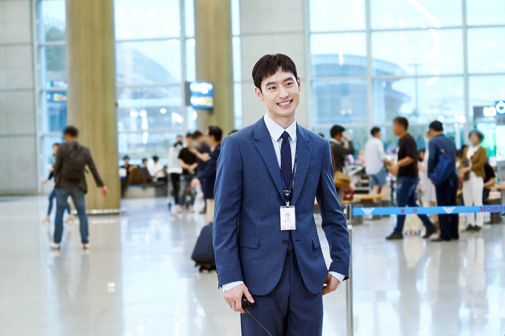 Dq6SFzAX0AEi2M1.jpg:large