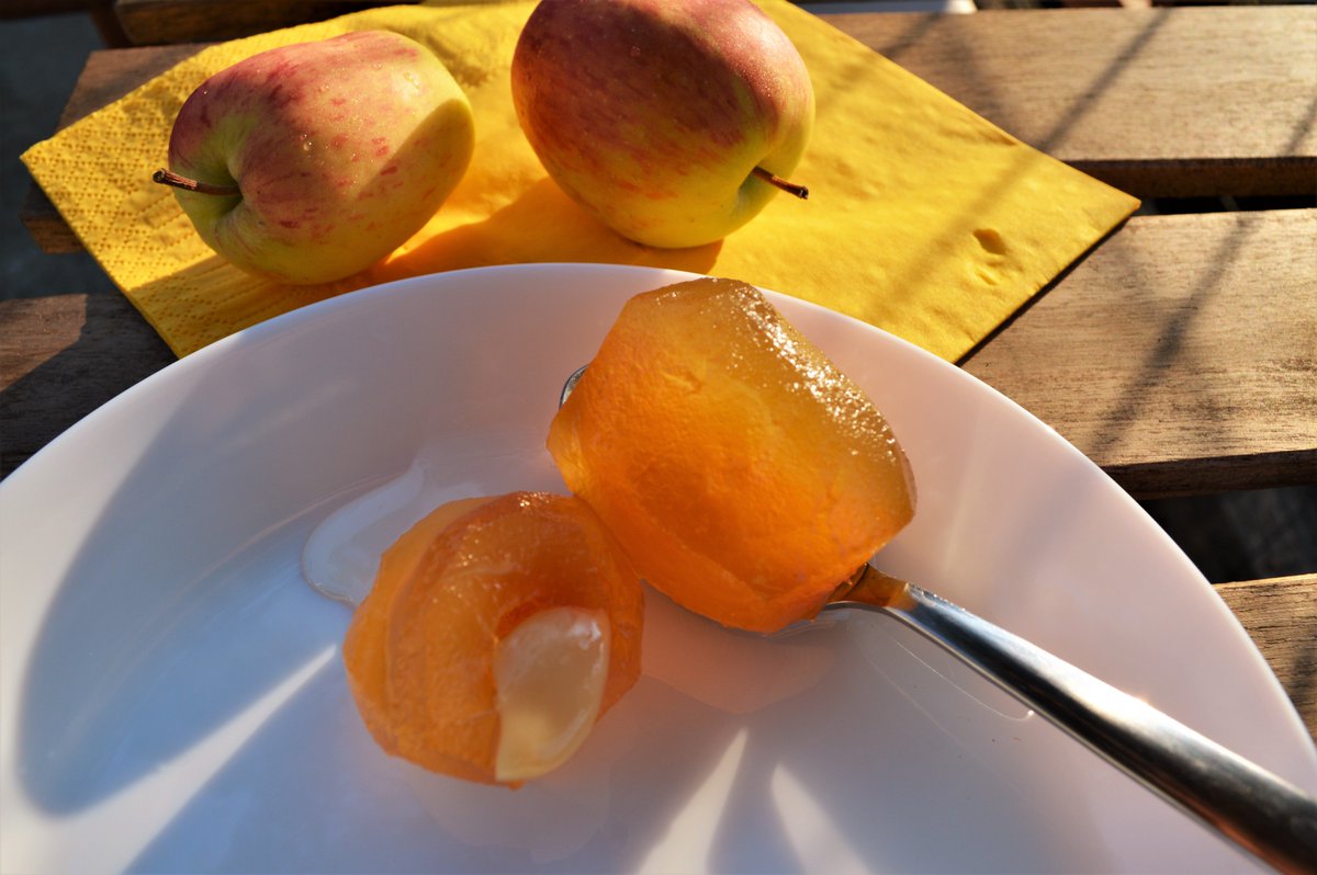 PelionCulture's tweet photo. Celebrating the #WorldVeganDay with the best dessert!
#Pelion #firiki #Greece #veganism #spoonsweets #glykotoukoutaliou
https://t.co/KNplNU5PbZ https://t.co/YeuZkGrmek